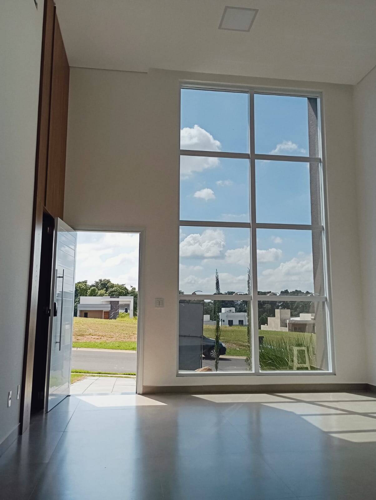 #019 - Casa para Venda em Indaiatuba - SP