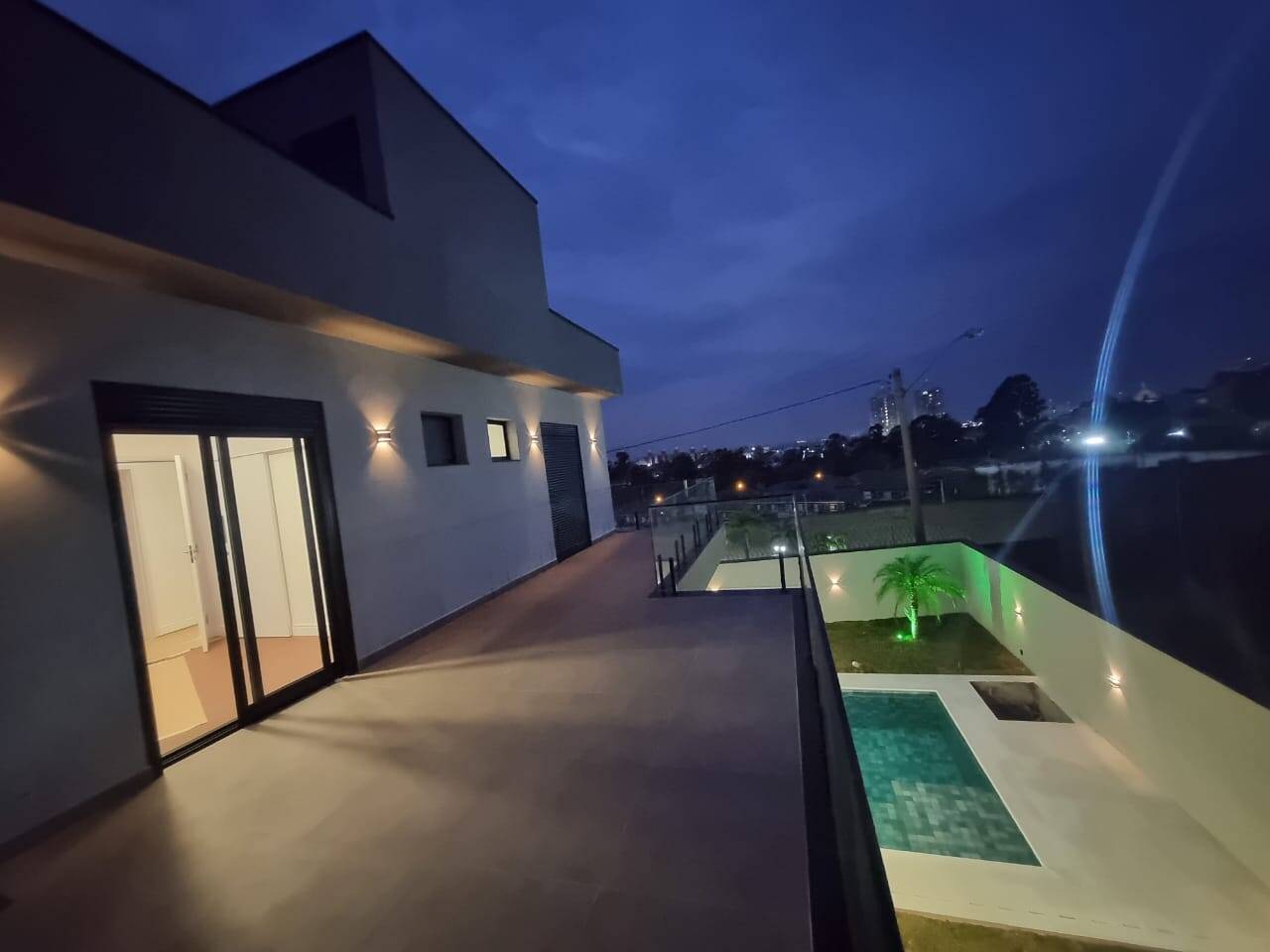 #053 - Casa para Venda em Jundiaí - SP