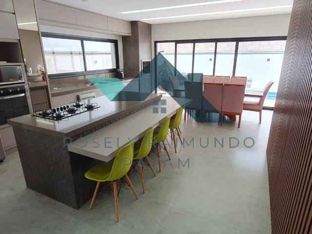 #027 - Casa para Venda em Jundiaí - SP - 1